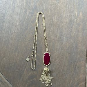 Kendra Scott maroon necklace